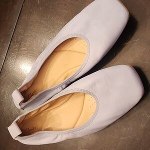 Clarks cushion powder blue leather flat shoes 10.5 Women's shoes